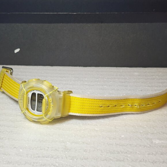 Casio G Shock - VIntage great shape set of 2 Baby G - Picture 13 of 16